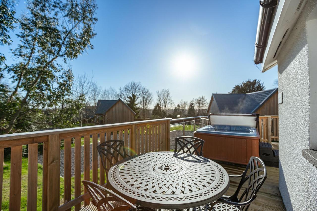 Sparrowhawk Cottage With Hot Tub Newton Stewart Buitenkant foto