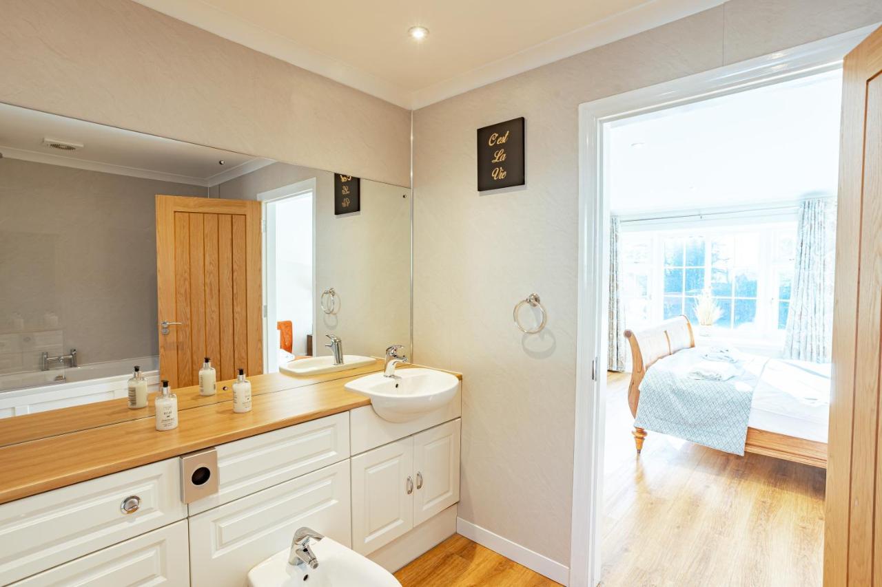 Sparrowhawk Cottage With Hot Tub Newton Stewart Buitenkant foto